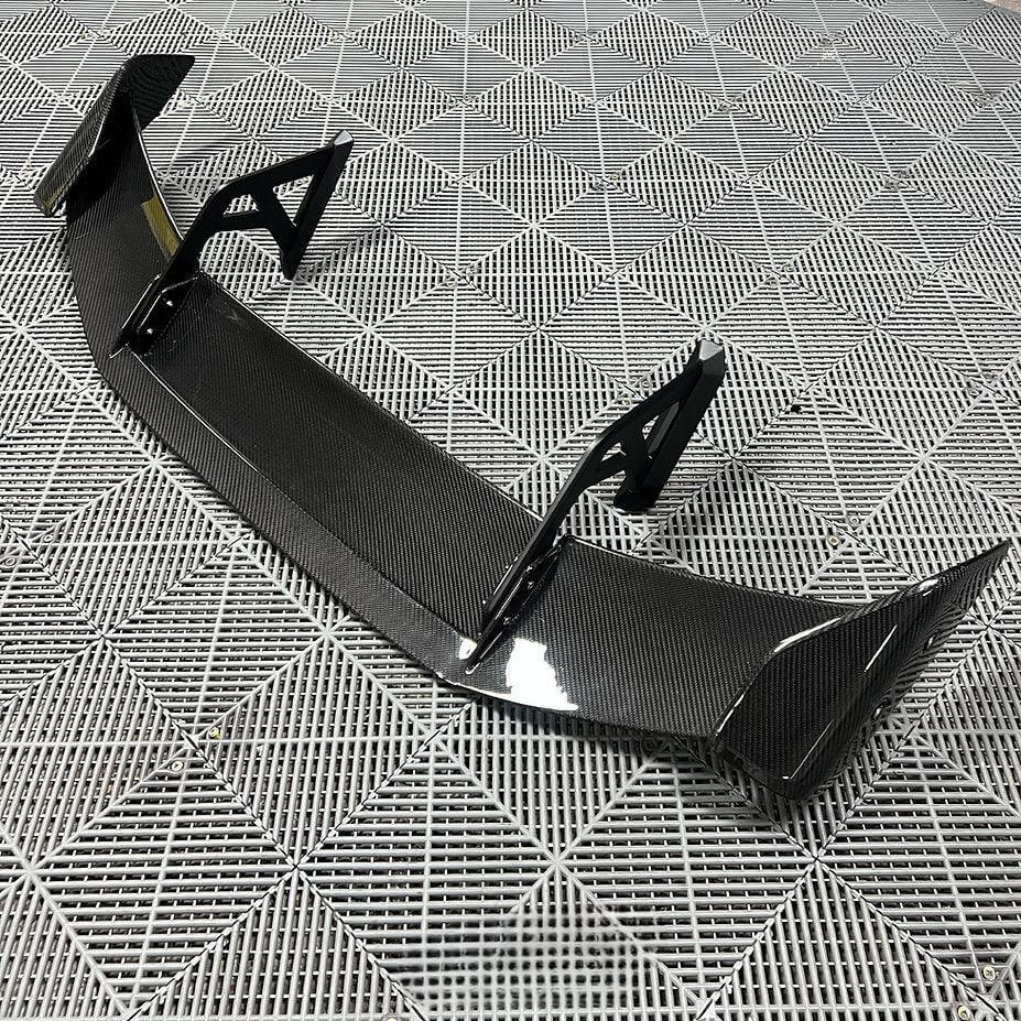 Big Spoiler in Carbon Fiber - BMW M2 G87, M3 G80 G81 and M4 G82 G83 - Image 4