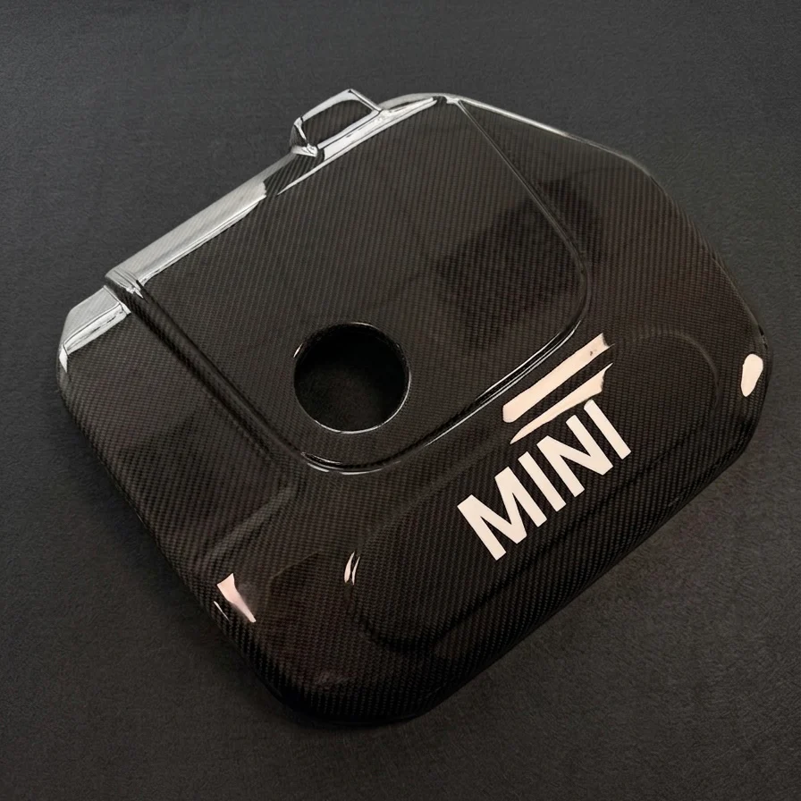 Engine Cover in Prepreg Carbon Fiber -  MINI JCW LCI F54 / F55 / F56 / F57 / F60 / GP3 - Image 3