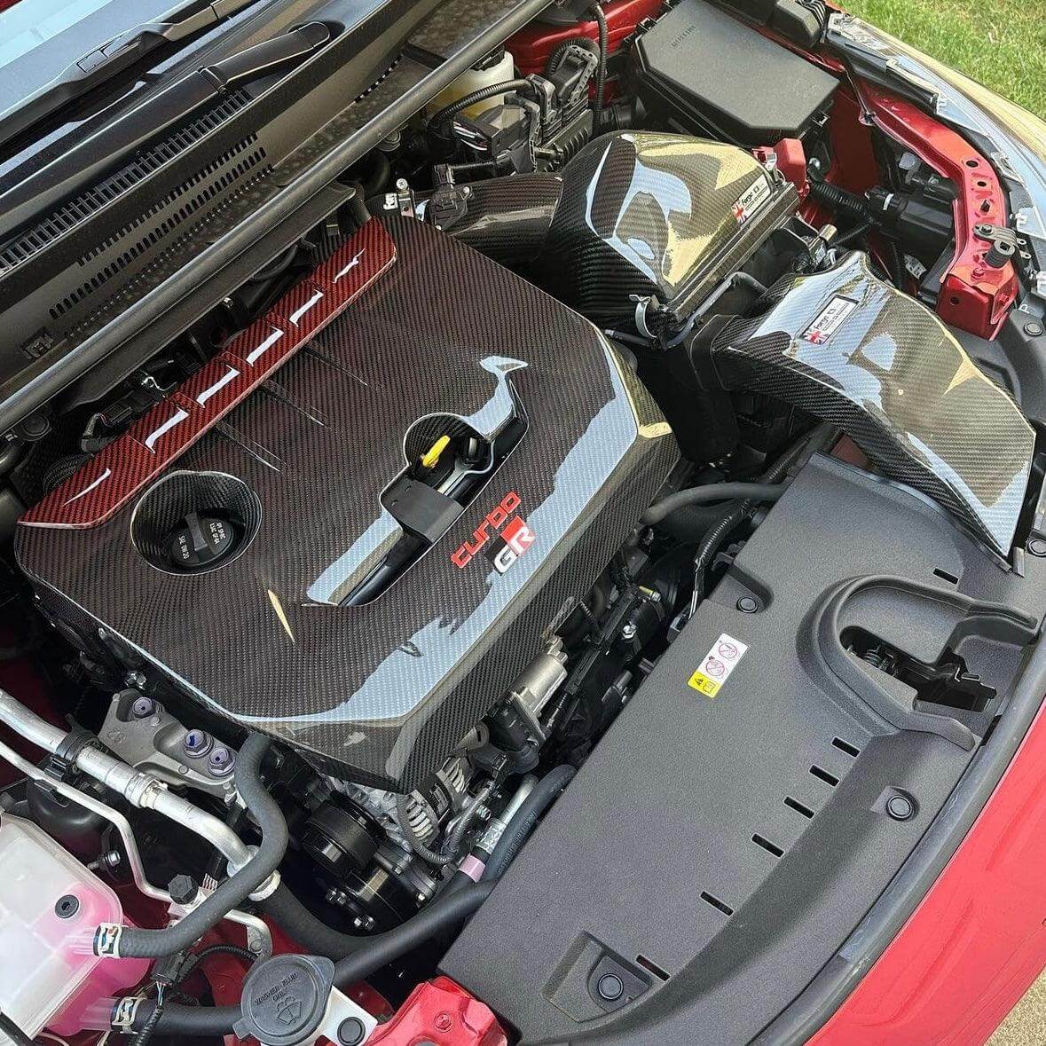 Engine Cover in Prepreg Carbon Fiber -  Toyota GR Corolla - Image 4