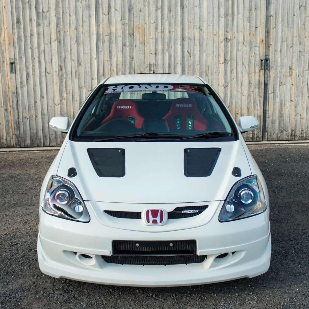 Front Bonnet Extractor in Forged Carbon Fiber - ALL MODELS OF CAR - Image 5