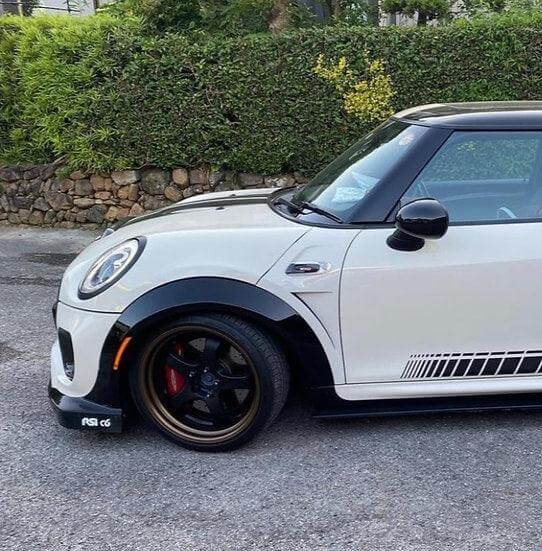 Front Fender Vented in Carbon Fiber - MINI F55 / F56 / F57 / GP3 - Image 4