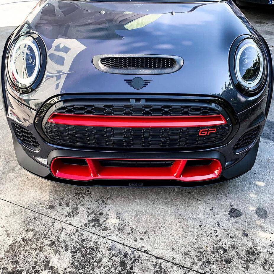 Front Splitter in Carbon Fiber - MINI F55 / F56 / F57 / GP3 - Image 3