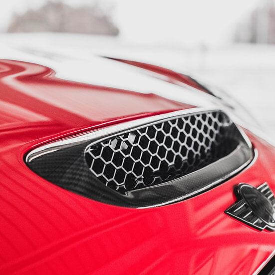 Hood Scoop in Carbon Fiber - MINI F54 / F55 / F56 / F57 / GP3