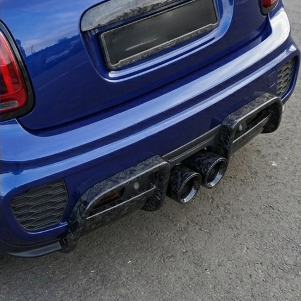 Rear Diffuser Cover in Forged Carbon - MINI F55 / F56 / F57 JCW PRO Bumper - Image 3