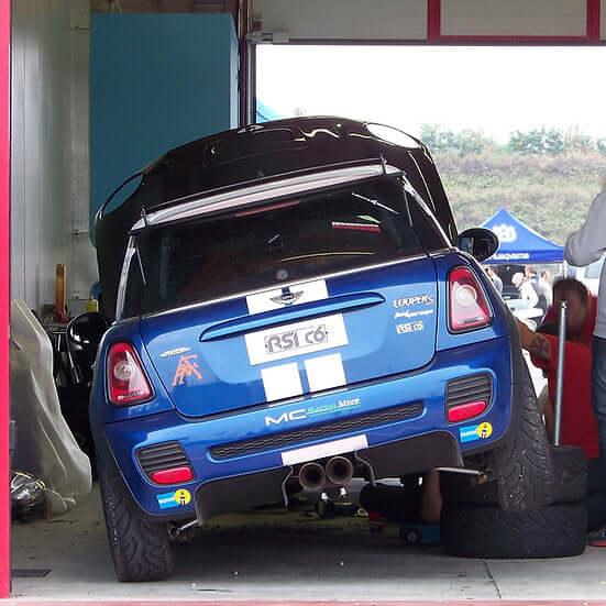 Rear Extractor in Carbon Fiber - MINI R50 / R52 / R53 / R56 / R57 / R58 / R59 - Image 9
