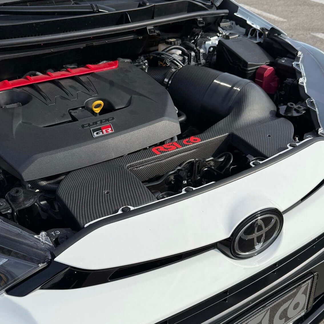 RSI c6 Air Intake in Carbon Fiber - Toyota GR Yaris mk1 & mk2 - Image 3