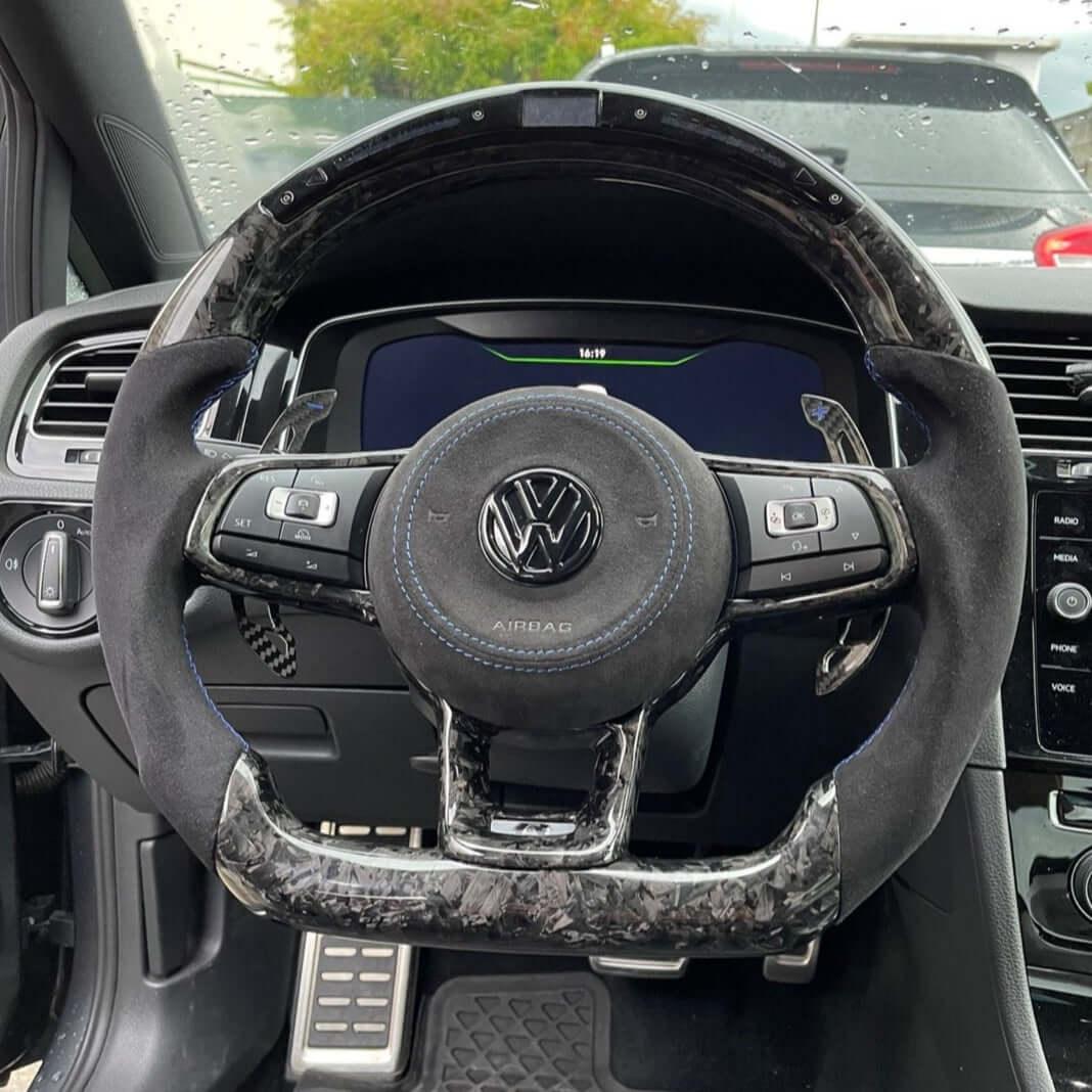 Steering Wheel Custom in Carbon Fiber or Forged Carbon - VW Golf Mk 7 / 7.5