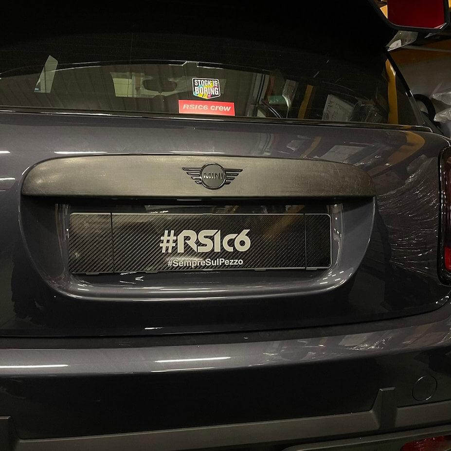 Trunk Handle in Forged Carbon - MINI F55 / F56 / F57 / GP3 / LCI - Image 3