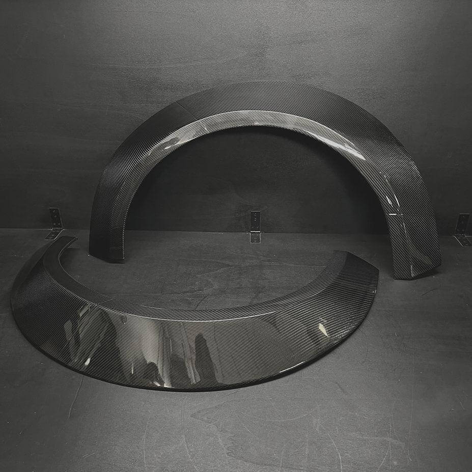 Wide Arches in Carbon Fiber - AUDI TT / TTS / TT RS 8S Mk3